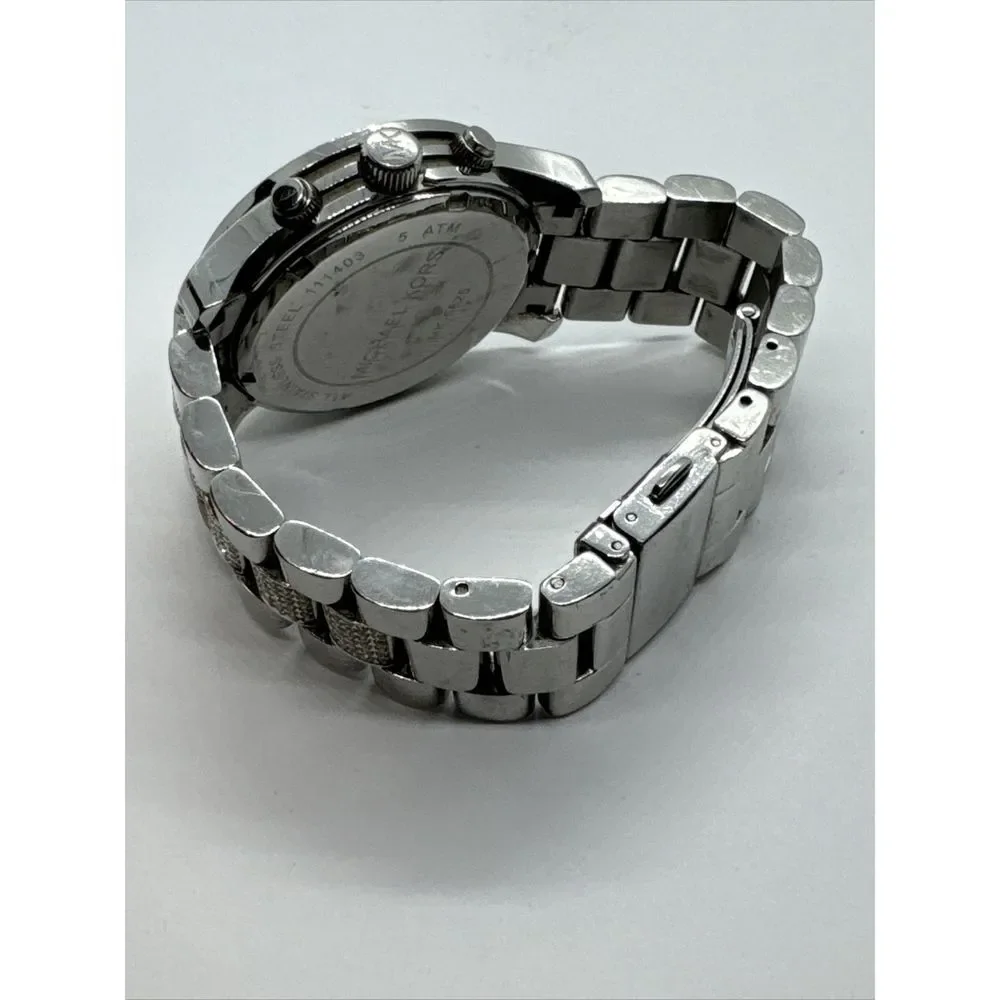 Michael Kors Runway MK5825 Women Stainless Steel Analog Dial Quartz Watch JNA840